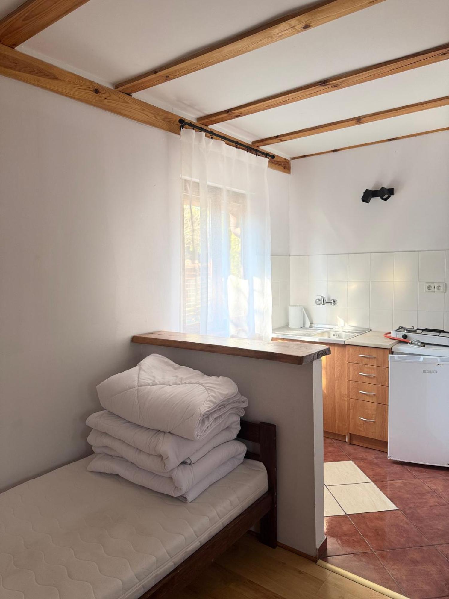 Pod Kogutkiem Villa Kruklanki Exteriör bild