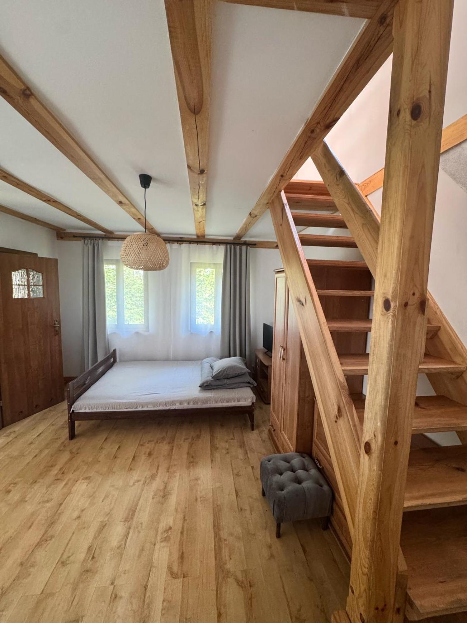 Pod Kogutkiem Villa Kruklanki Exteriör bild