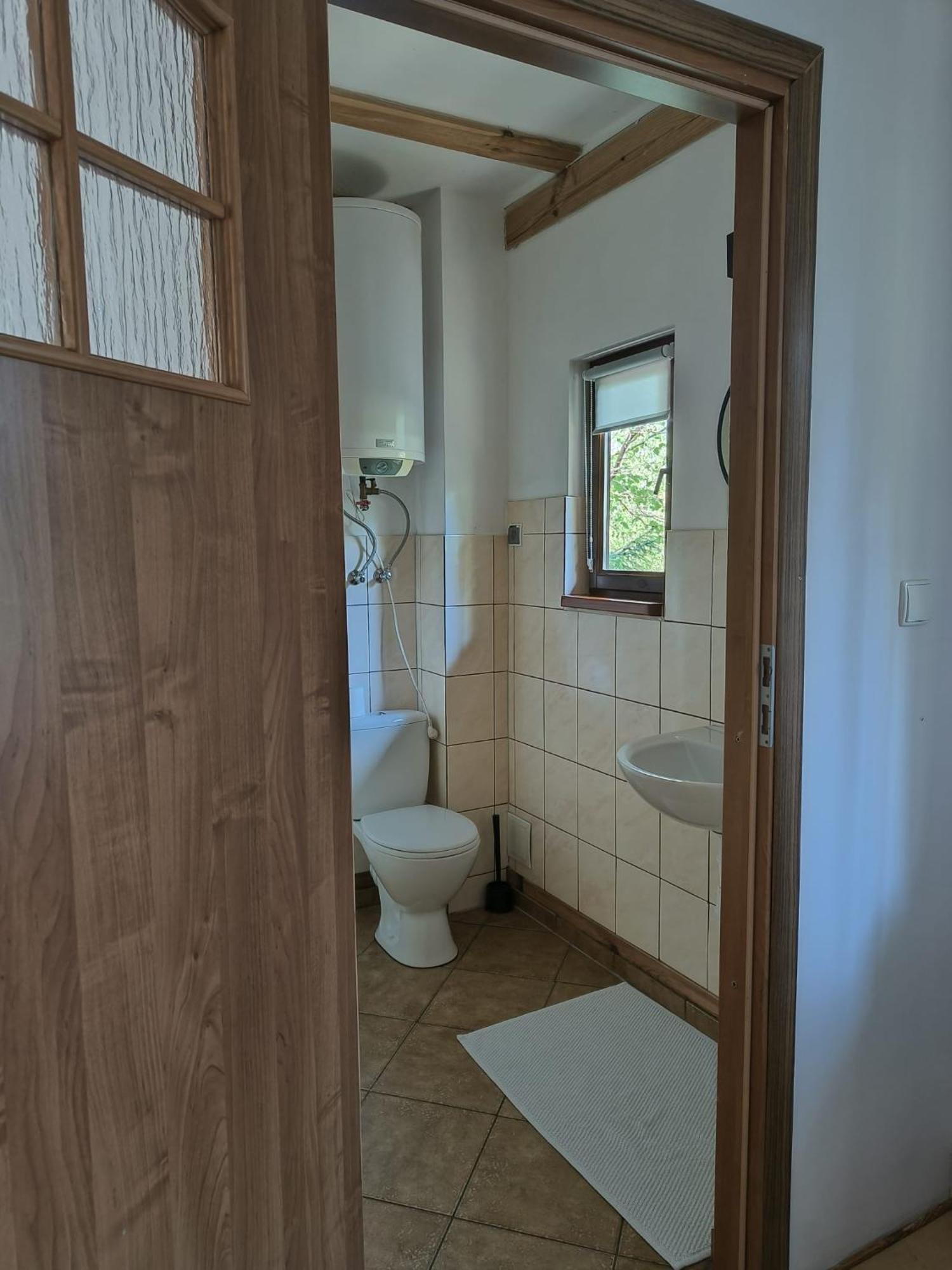 Pod Kogutkiem Villa Kruklanki Exteriör bild